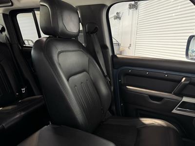 2021 Land Rover Defender - Thumbnail