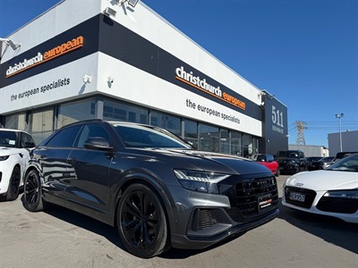 2020 Audi Q8 - Thumbnail