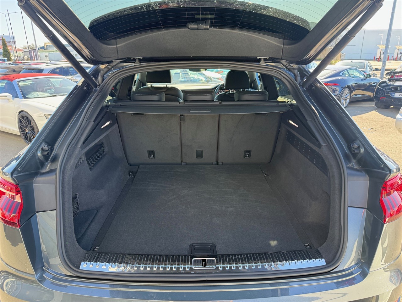 2020 Audi Q8