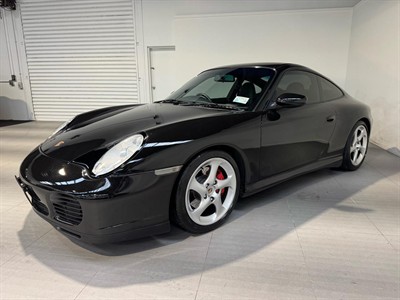 2002 Porsche 911 - Thumbnail