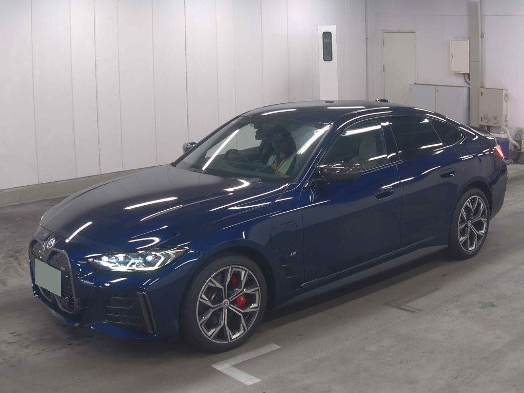 2022 BMW i4
