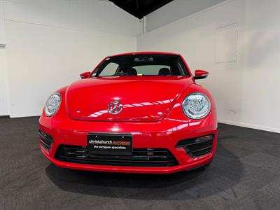 2017 Volkswagen Beetle - Thumbnail