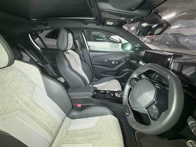 2020 Peugeot e-208 - Thumbnail