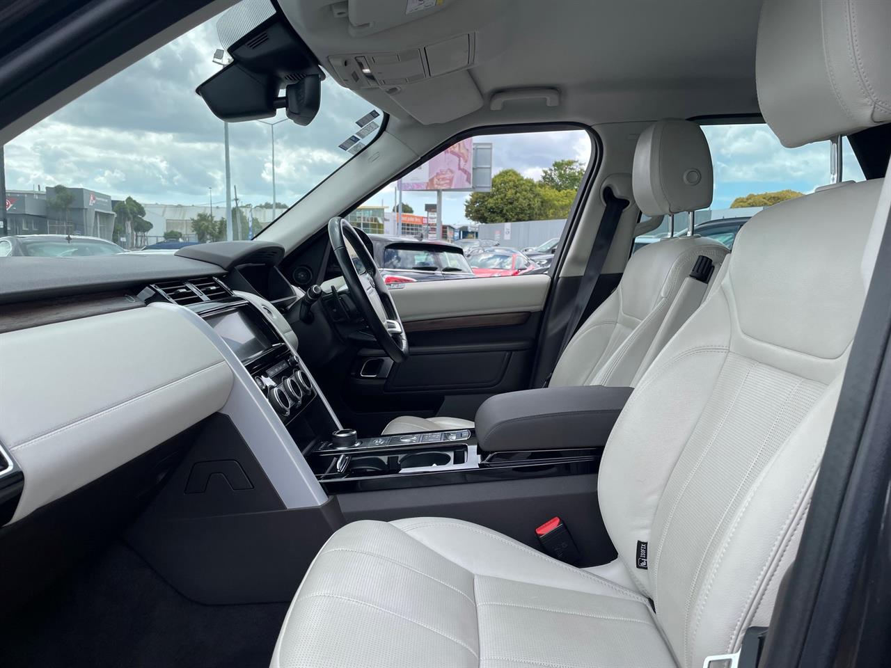 2018 Land Rover Discovery