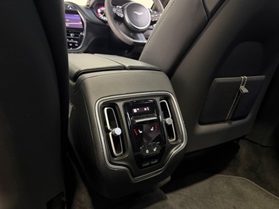 2022 Aston Martin DBX - Thumbnail