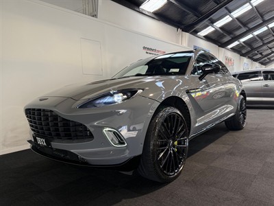 2022 Aston Martin DBX - Thumbnail
