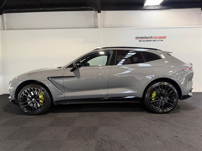 2022 Aston Martin DBX - Thumbnail