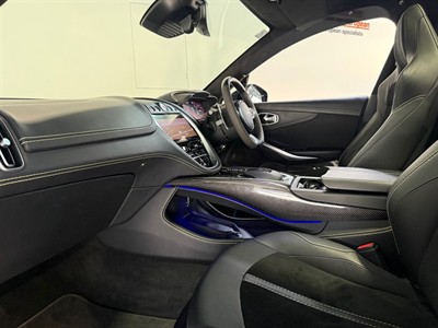 2022 Aston Martin DBX - Thumbnail