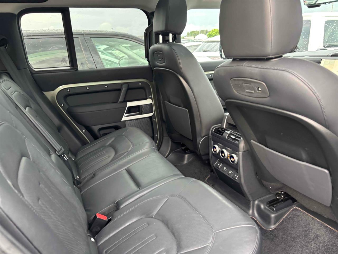 2021 Land Rover Defender