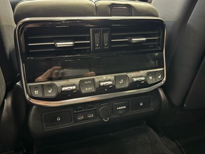 2023 Toyota Landcruiser - Thumbnail