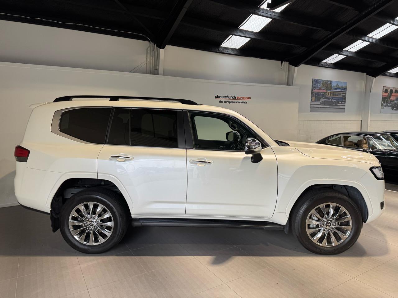 2023 Toyota Landcruiser