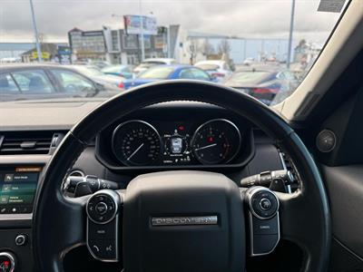 2018 Land Rover Discovery - Thumbnail