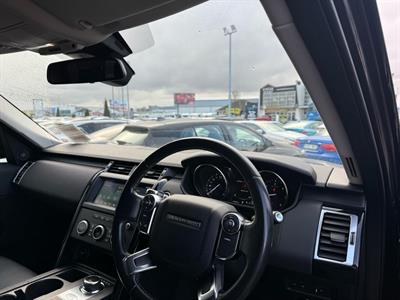 2018 Land Rover Discovery - Thumbnail