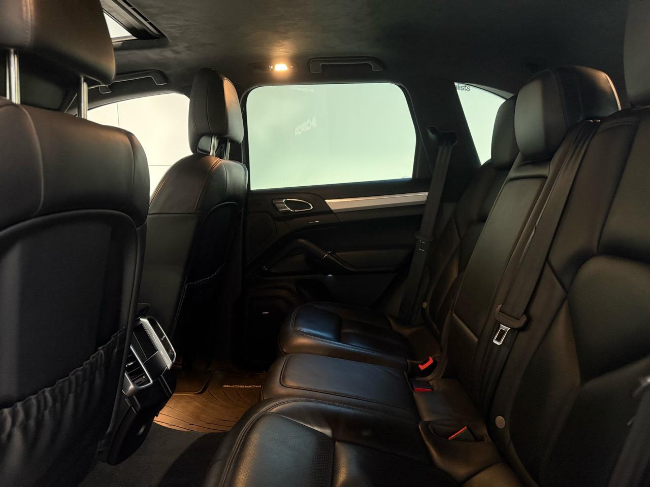 2015 Porsche Cayenne