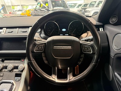 2017 Land Rover Range Rover - Thumbnail