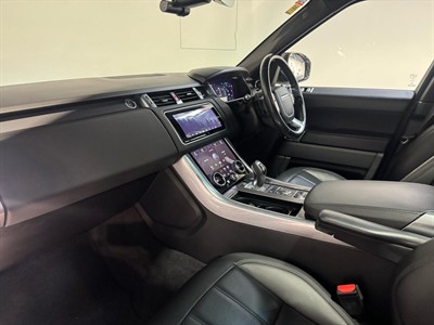 2019 Land Rover Range Rover - Thumbnail