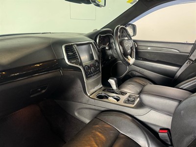 2016 Jeep Grand Cherokee - Thumbnail