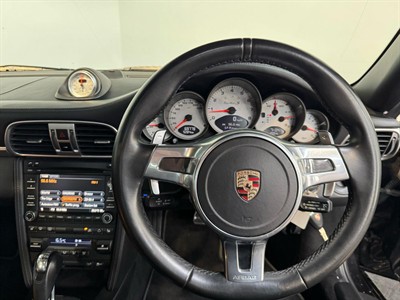 2011 Porsche 911 - Thumbnail