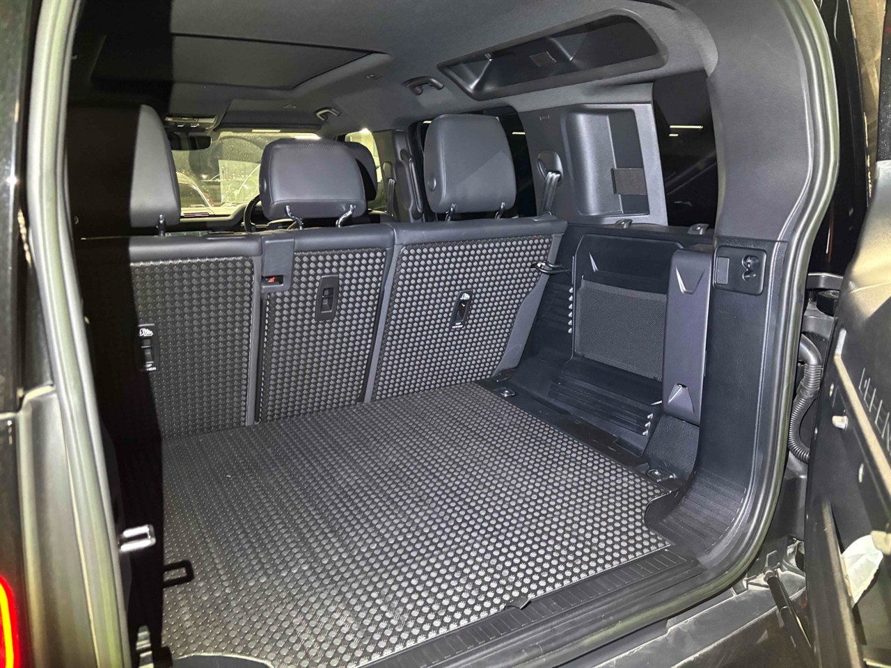 2023 Land Rover Defender