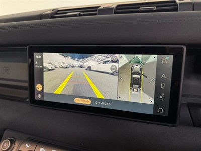 2023 Land Rover Defender - Thumbnail