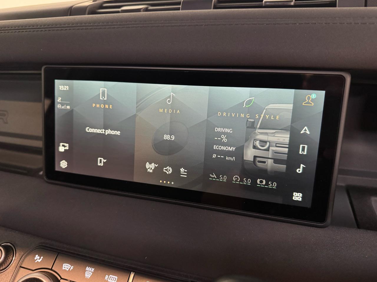 2023 Land Rover Defender