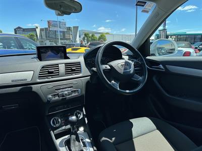 2012 Audi Q3 - Thumbnail