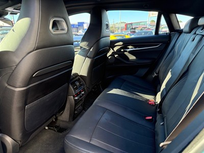 2015 BMW X6 - Thumbnail