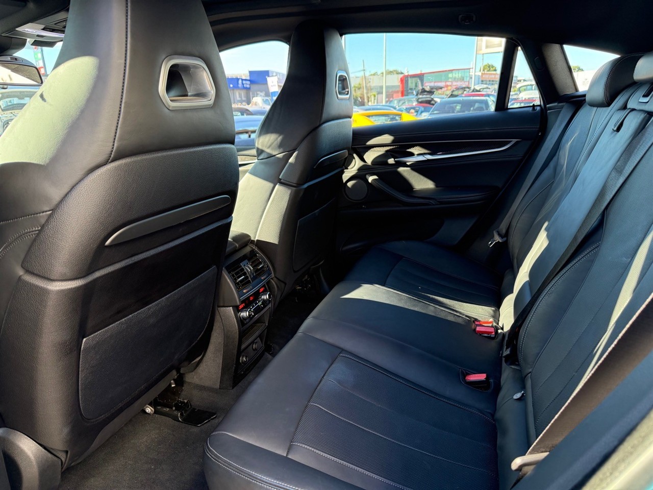 2015 BMW X6