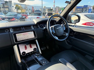 2018 Land Rover Range Rover Vogue - Thumbnail