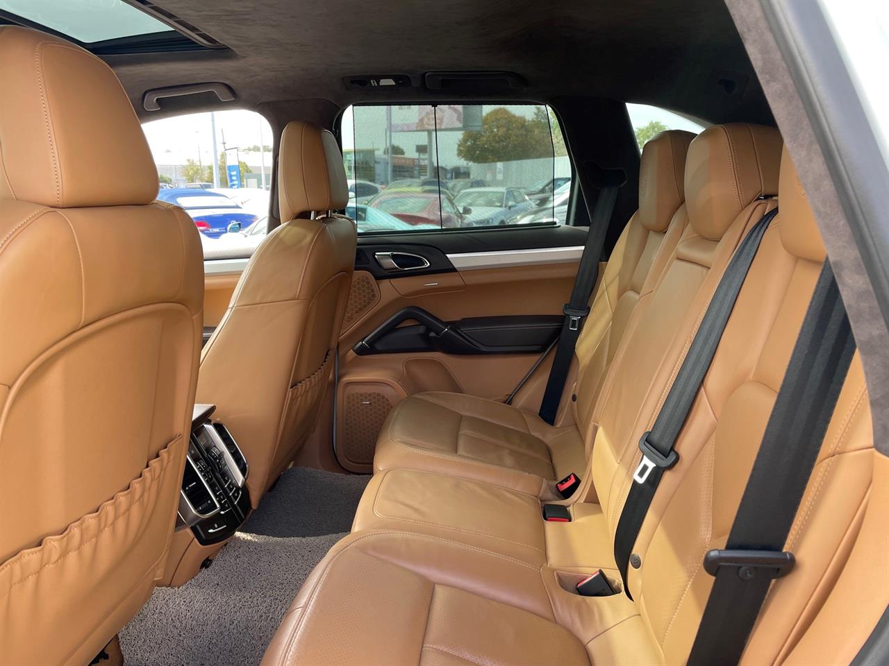 2013 Porsche Cayenne