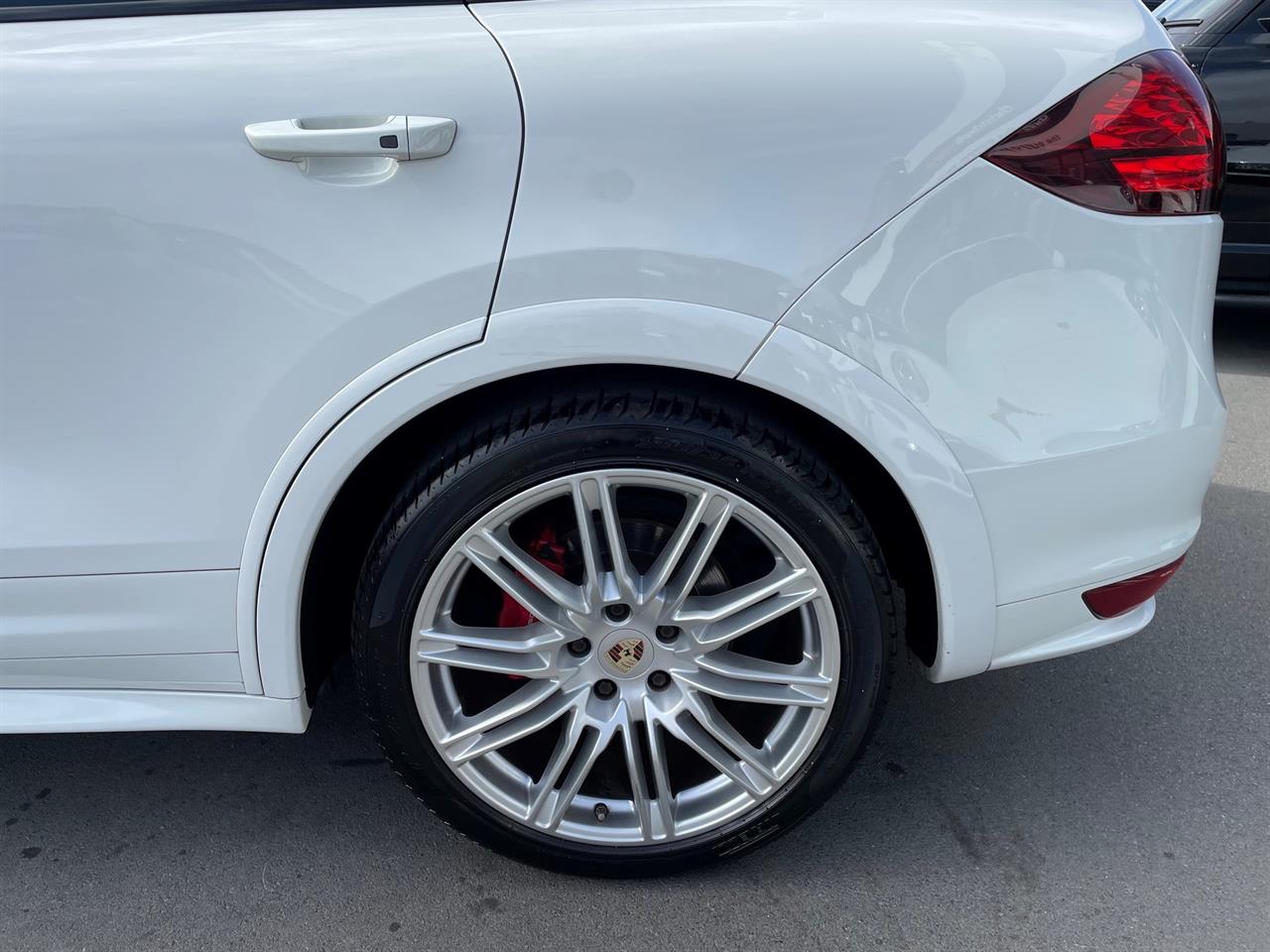 2013 Porsche Cayenne