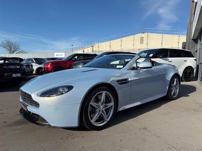 2016 Aston Martin Vantage - Thumbnail