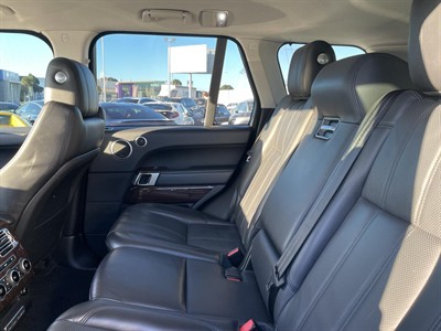 2015 Land Rover Range Rover - Thumbnail