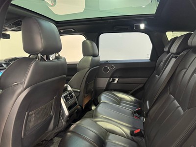 2017 Land Rover Range Rover - Thumbnail