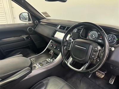 2017 Land Rover Range Rover - Thumbnail