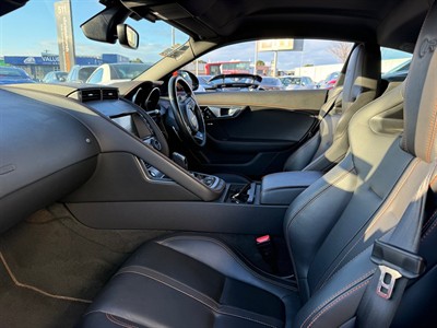 2016 Jaguar F-Type - Thumbnail