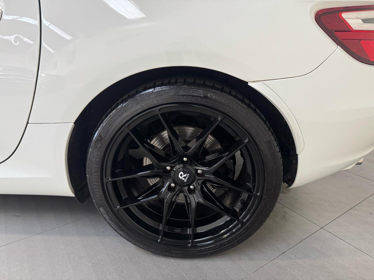 2014 Mercedes-Benz SLK 200