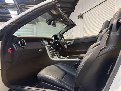 2014 Mercedes-Benz SLK 200 - Thumbnail
