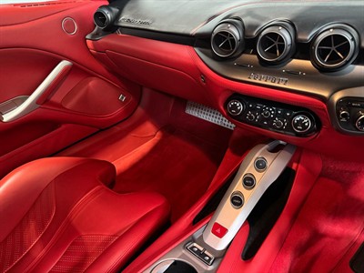 2016 Ferrari F12 - Thumbnail