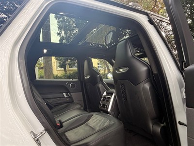 2020 Land Rover Range Rover - Thumbnail