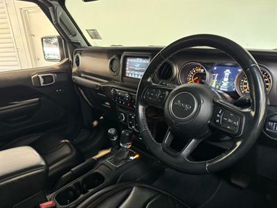 2022 Jeep Gladiator - Thumbnail