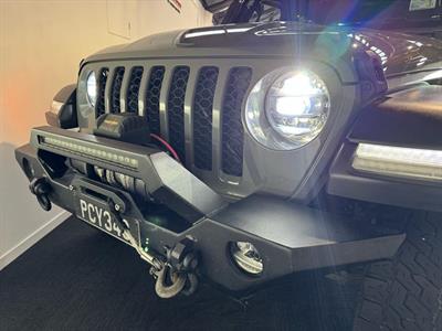 2022 Jeep Gladiator - Thumbnail