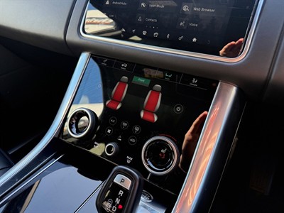2020 Land Rover Range Rover - Thumbnail