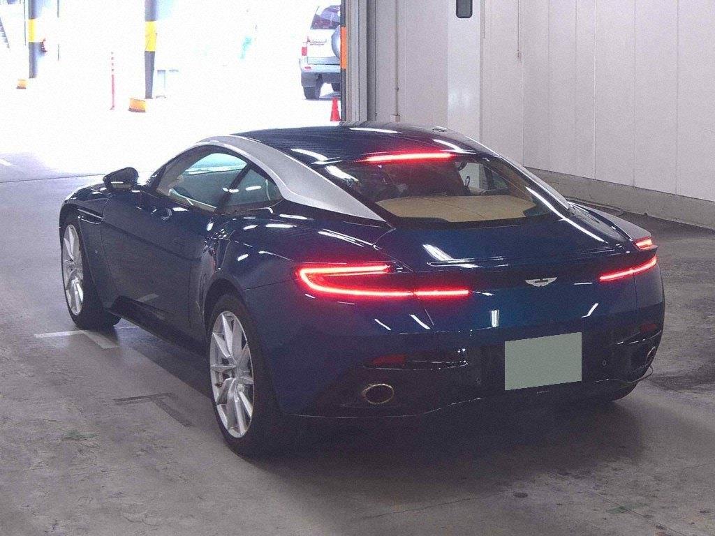 2017 Aston Martin DB11