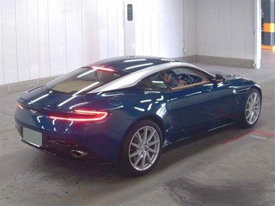2017 Aston Martin DB11 - Thumbnail