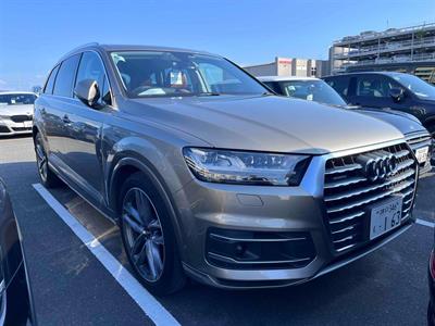 2017 Audi Q7 - Thumbnail