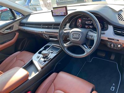 2017 Audi Q7 - Thumbnail