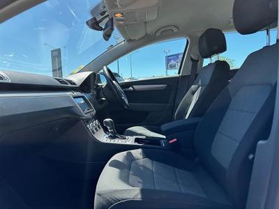 2013 Volkswagen Passat - Thumbnail
