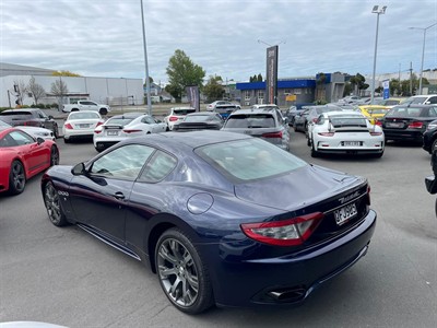 2017 Maserati GranTurismo - Thumbnail