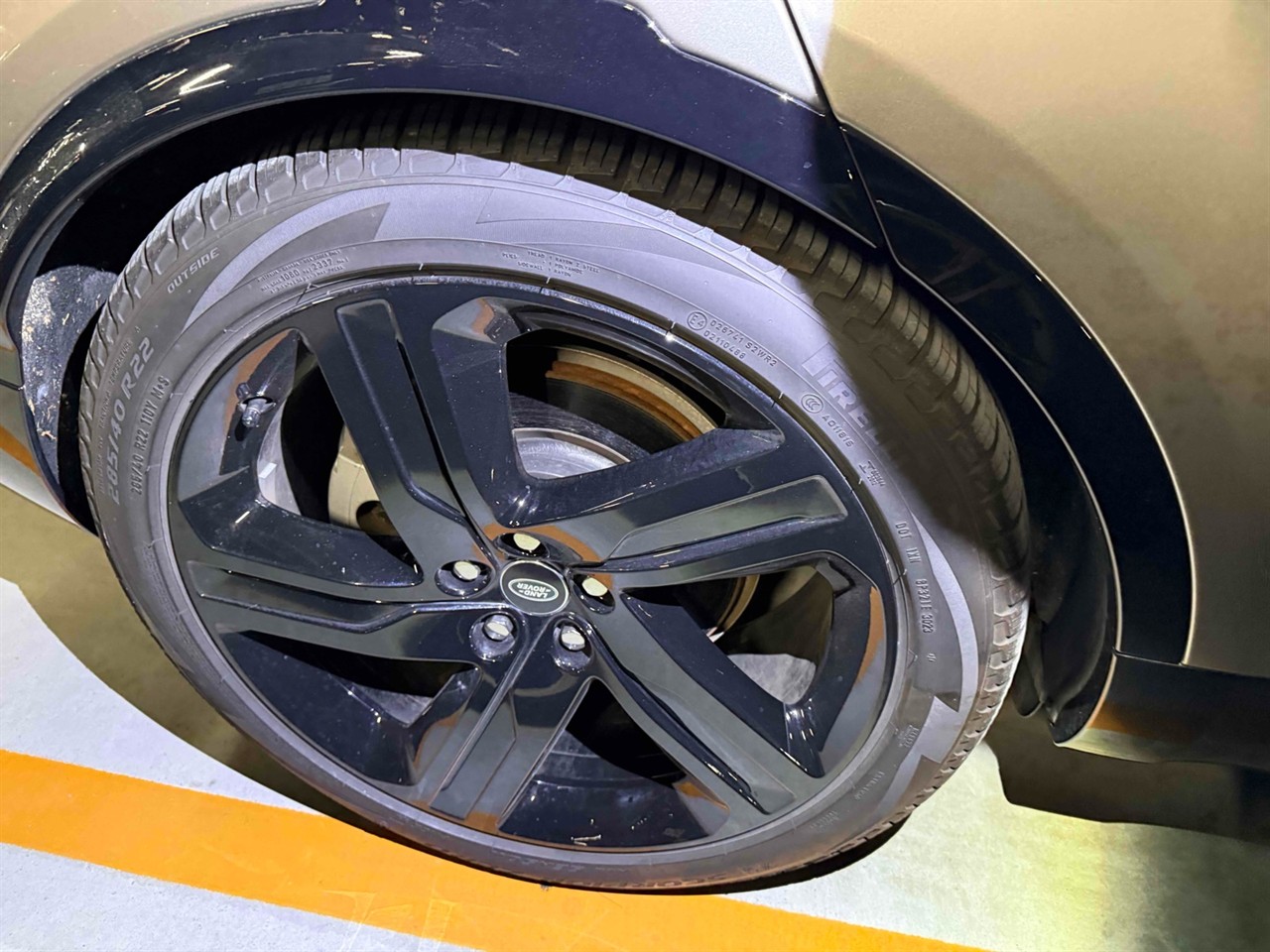 2023 Land Rover Discovery